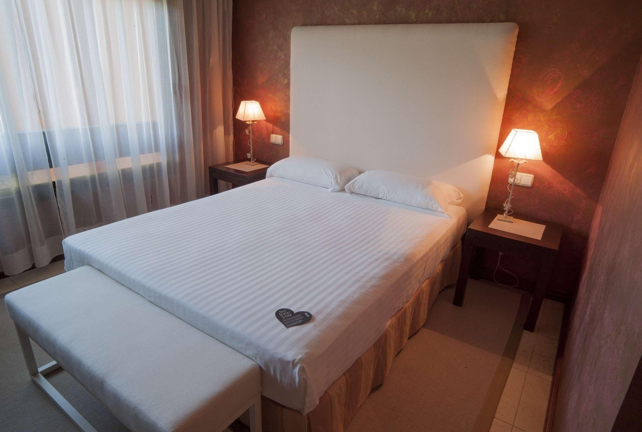 Aparthotel Novo Resort Novo Sancti Petri Luaran gambar