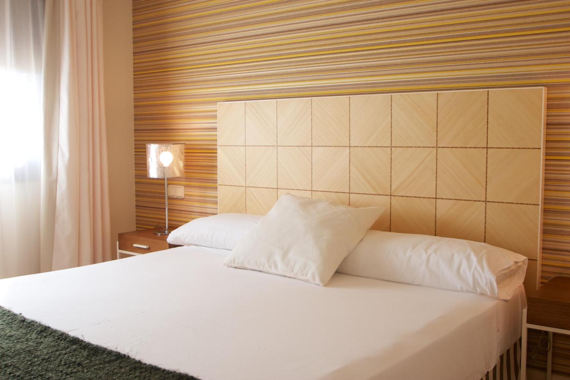 Aparthotel Novo Resort Novo Sancti Petri Bilik gambar