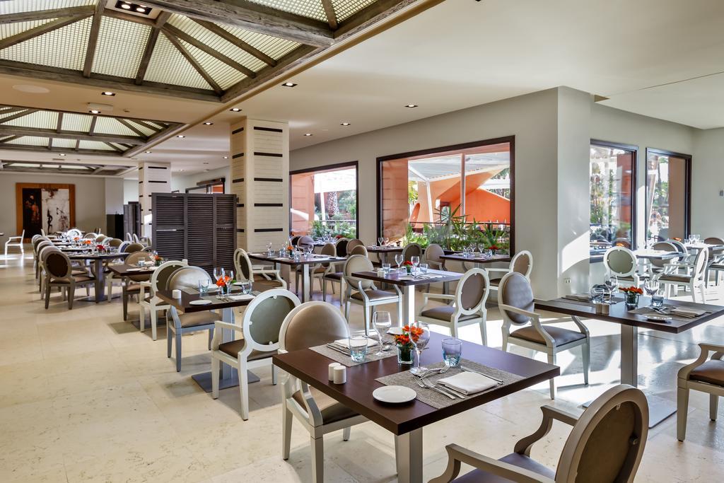 Aparthotel Novo Resort Novo Sancti Petri Luaran gambar
